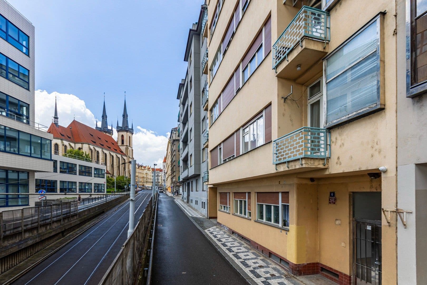 Pronájem bytu 4+1 105 m², Antonínská, Praha, Praha Pronájem bytu 4+1 105 m², Antonínská, Praha, Praha