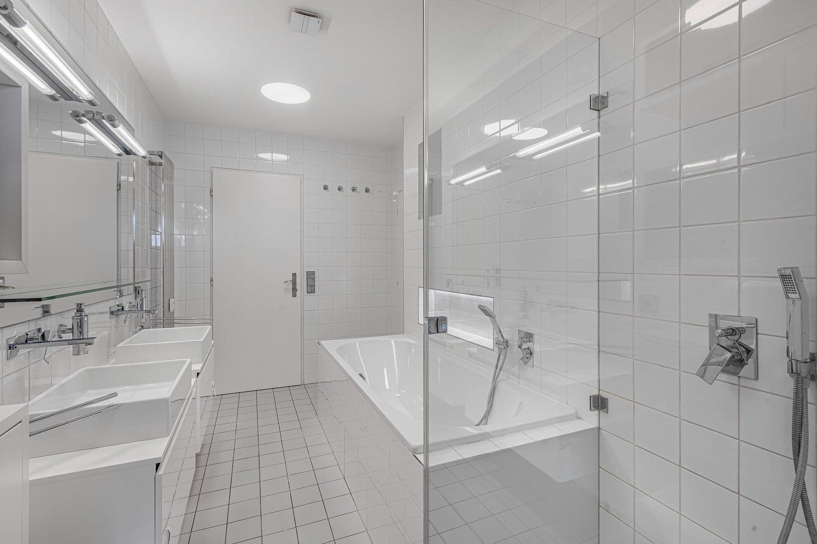 Pronájem bytu 4+1 105 m², Antonínská, Praha, Praha Pronájem bytu 4+1 105 m², Antonínská, Praha, Praha