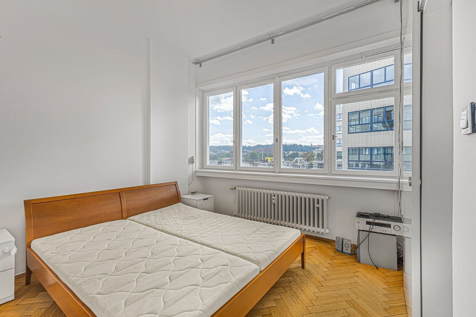 Pronájem bytu 4+1 105 m², Antonínská, Praha, Praha Pronájem bytu 4+1 105 m², Antonínská, Praha, Praha