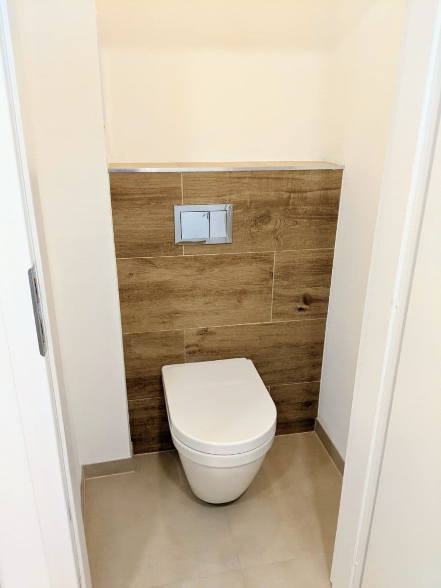 Pronájem bytu 1+kk 39 m², Na Rokytce, Praha, Praha Pronájem bytu 1+kk 39 m², Na Rokytce, Praha, Praha