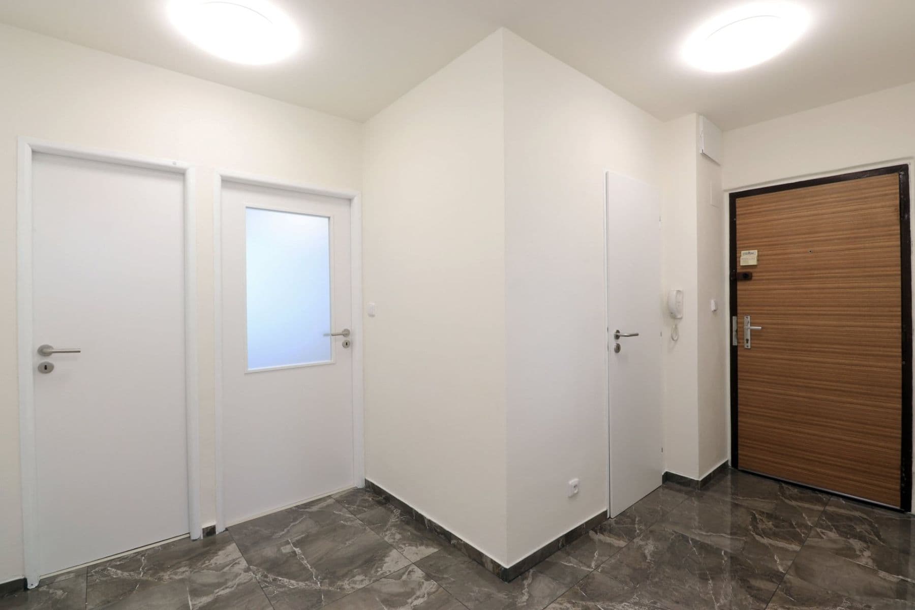 Pronájem bytu 3+1 74 m², Chalupkova, Praha, Praha Pronájem bytu 3+1 74 m², Chalupkova, Praha, Praha