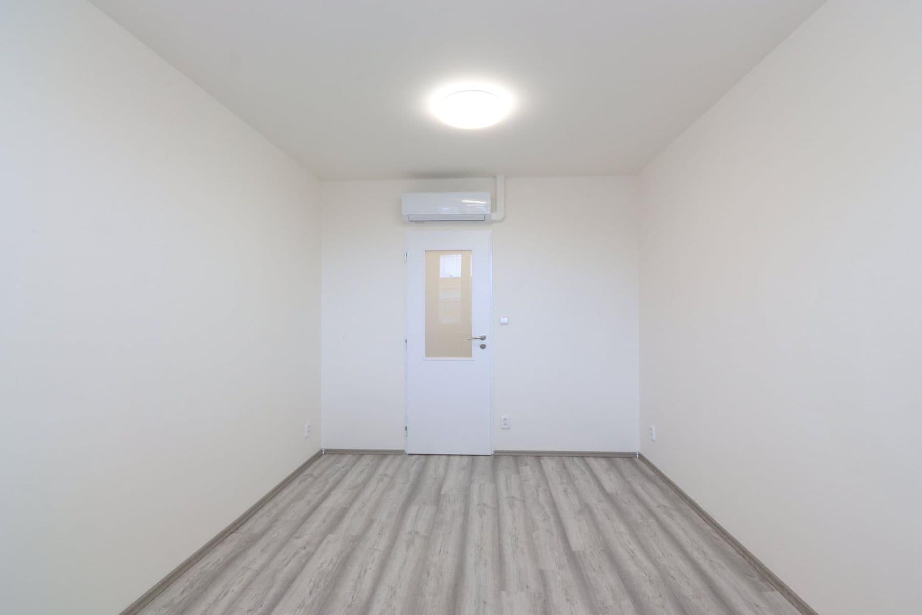 Pronájem bytu 3+1 74 m², Chalupkova, Praha, Praha Pronájem bytu 3+1 74 m², Chalupkova, Praha, Praha