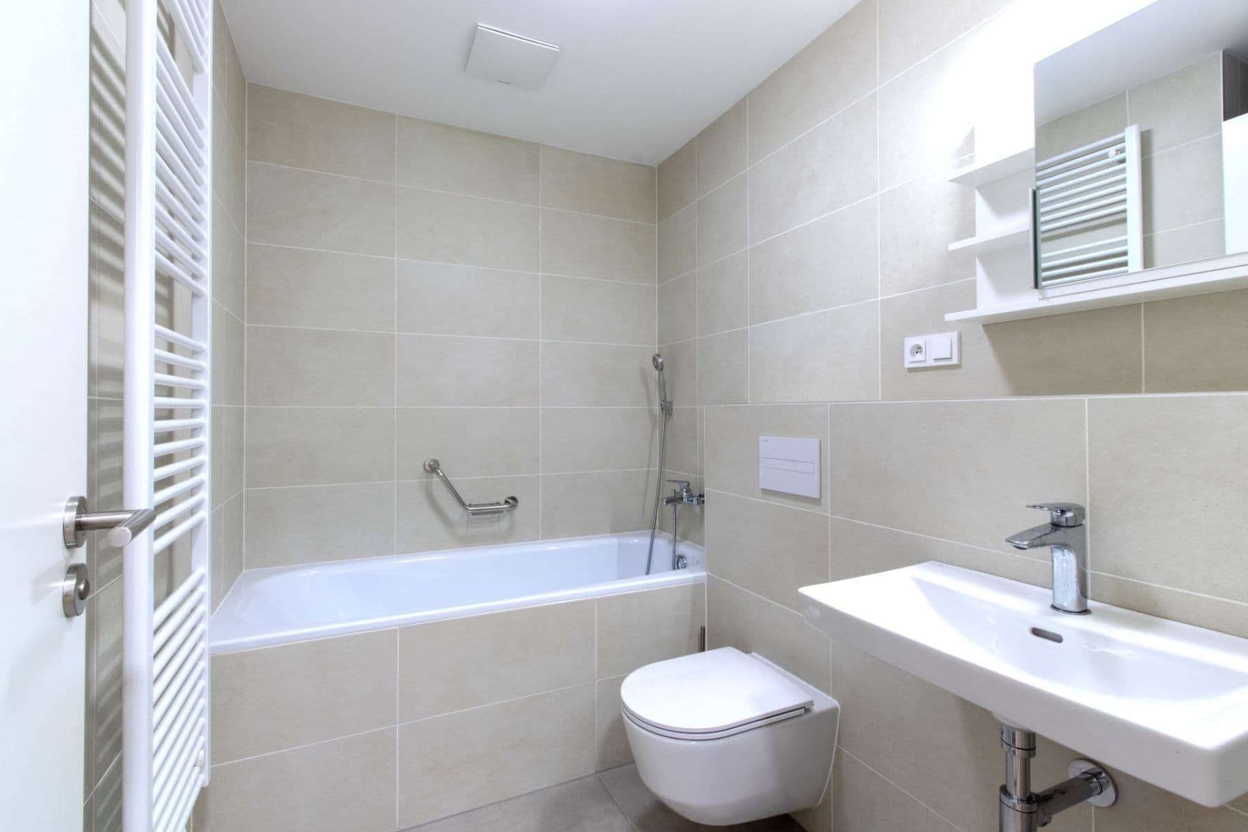 Pronájem bytu 2+kk 59 m², Sokolova, Praha, Praha Pronájem bytu 2+kk 59 m², Sokolova, Praha, Praha