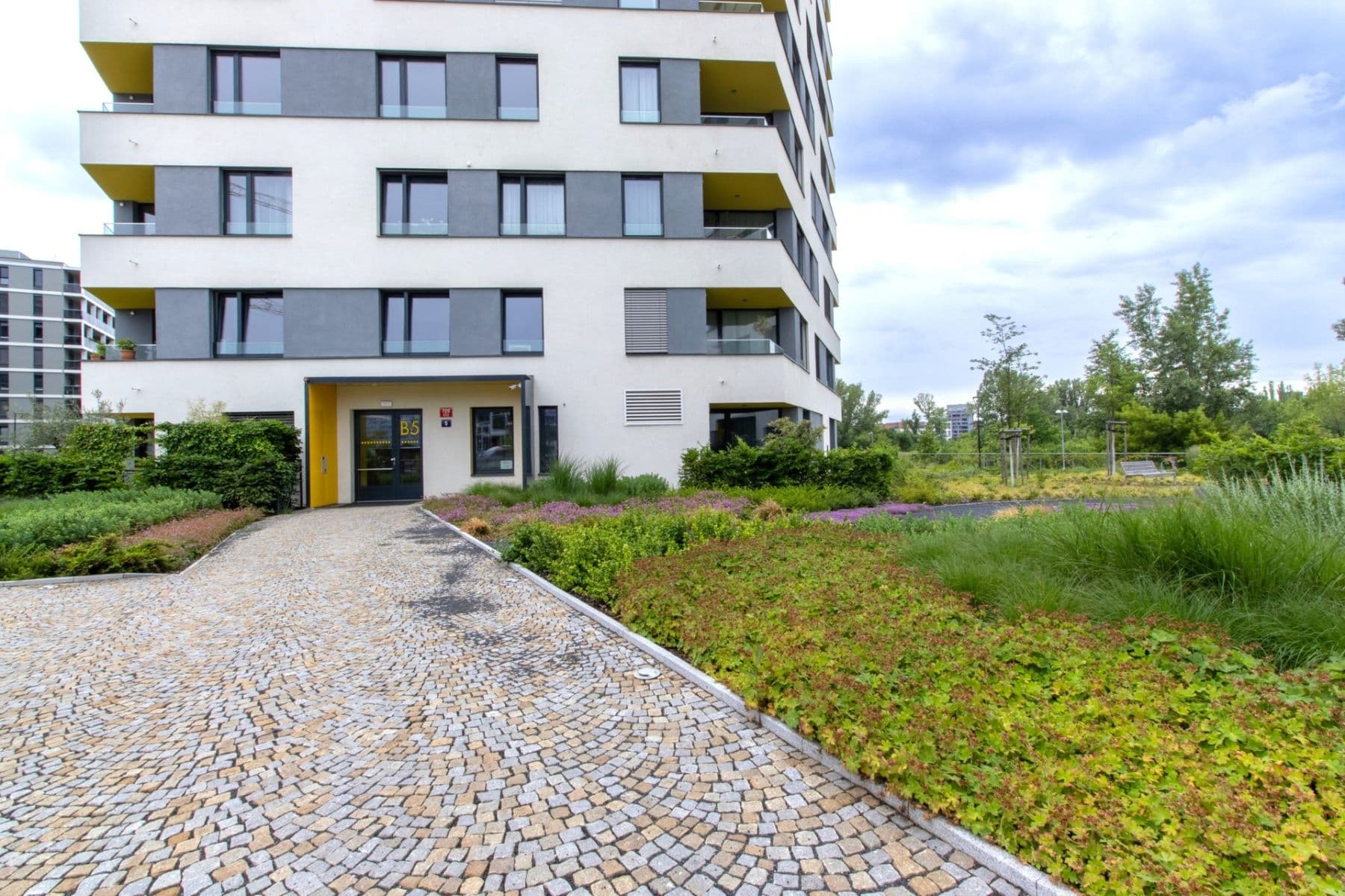 Pronájem bytu 2+kk 59 m², Sokolova, Praha, Praha Pronájem bytu 2+kk 59 m², Sokolova, Praha, Praha