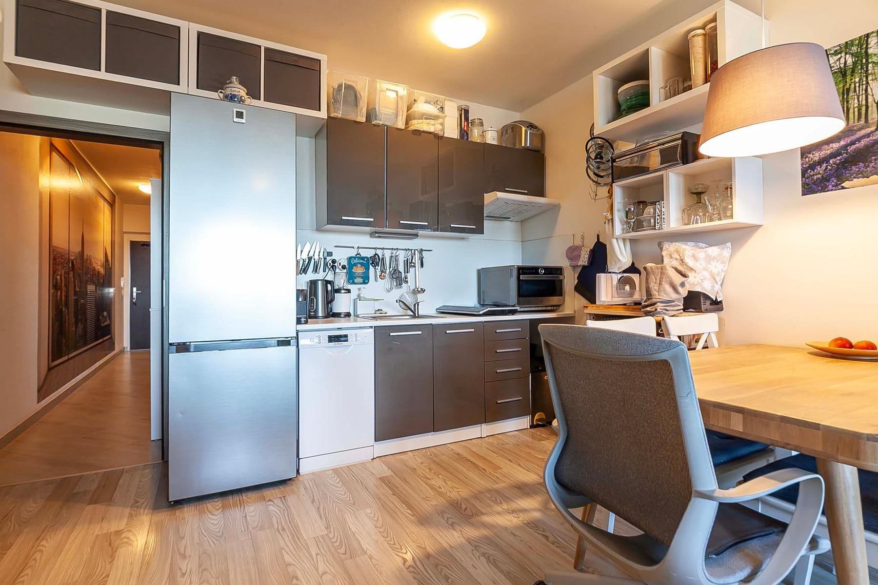 Prodej bytu 1+kk 42 m², Hornoměcholupská, Praha, Praha Prodej bytu 1+kk 42 m², Hornoměcholupská, Praha, Praha