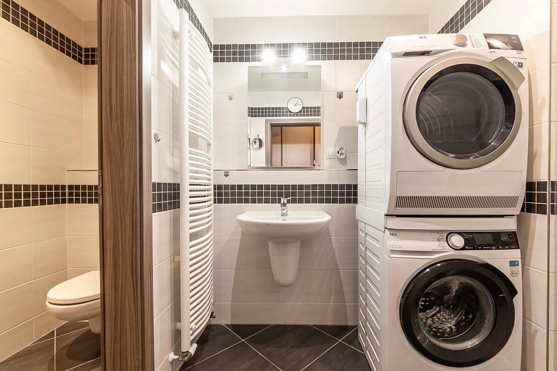 Prodej bytu 1+kk 42 m², Hornoměcholupská, Praha, Praha Prodej bytu 1+kk 42 m², Hornoměcholupská, Praha, Praha