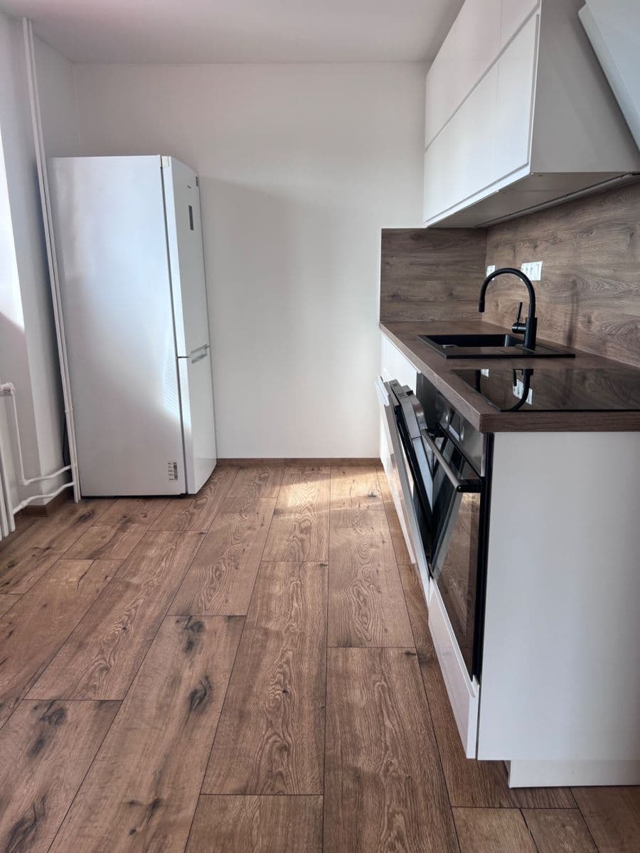 Pronájem bytu 2+1 59 m², Lidická, Zliv, Jihočeský kraj Pronájem bytu 2+1 59 m², Lidická, Zliv, Jihočeský kraj