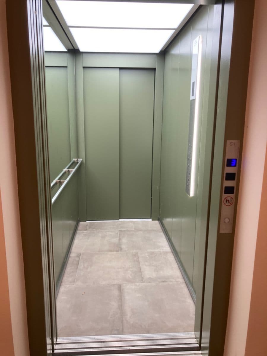 Pronájem bytu 2+kk 52 m², Arnošta Valenty, Praha, Praha Pronájem bytu 2+kk 52 m², Arnošta Valenty, Praha, Praha