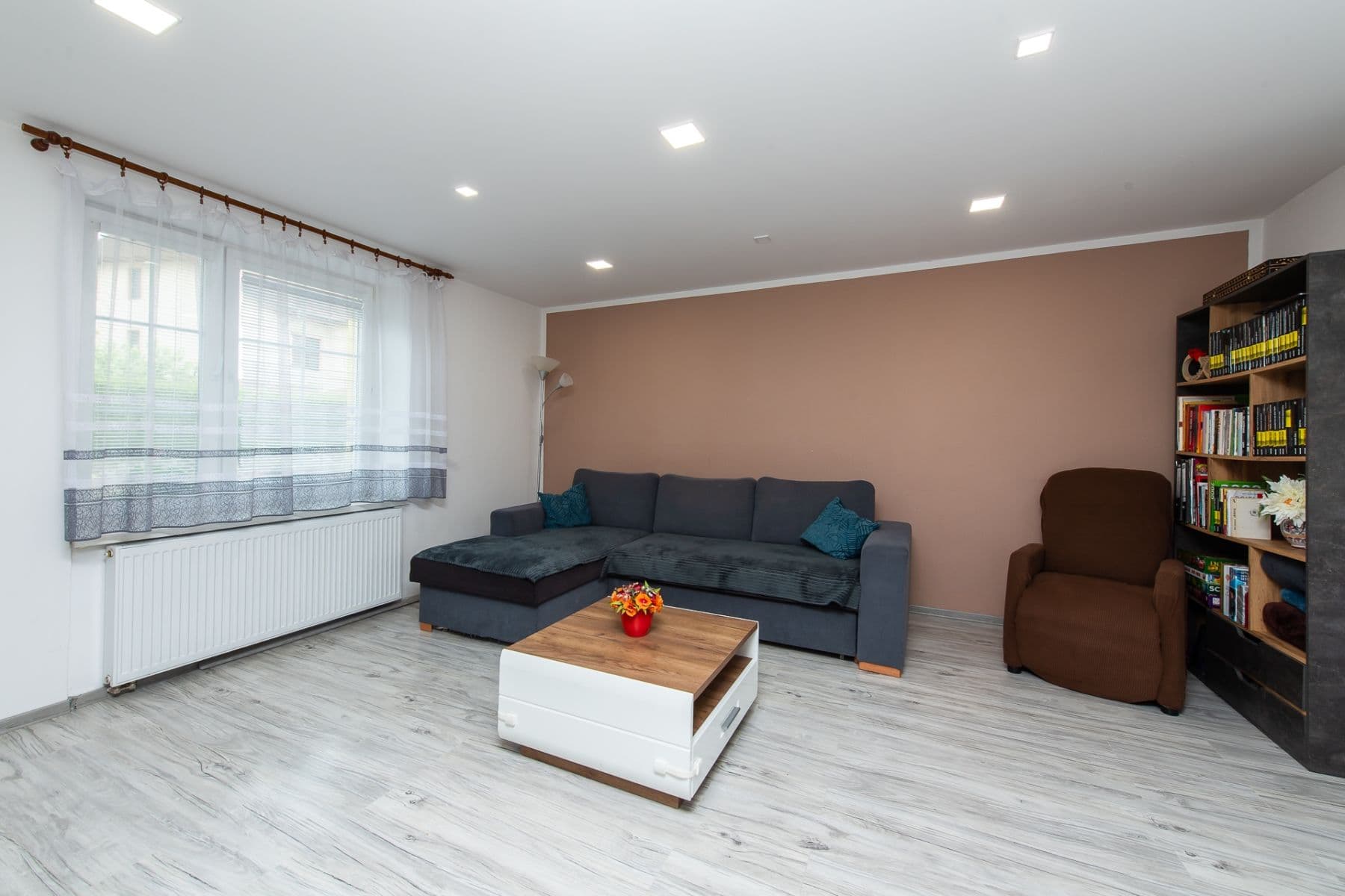 Prodej domu 1.500 m², pozemek 1.598 m², Ovčie, Prešovský kraj Prodej domu 1.500 m², pozemek 1.598 m², Ovčie, Prešovský kraj