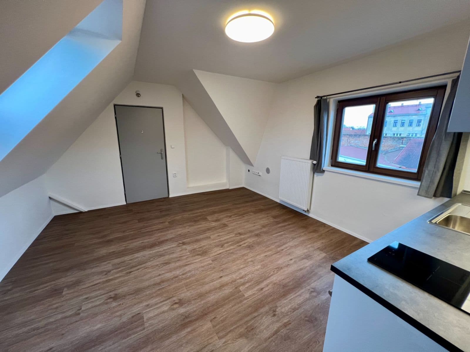 Pronájem bytu 2+kk 45 m², F. X. Procházky, Brandýs nad Labem-Stará Boleslav, Středočeský kraj Pronájem bytu 2+kk 45 m², F. X. Procházky, Brandýs nad Labem-Stará Boleslav, Středočeský kraj