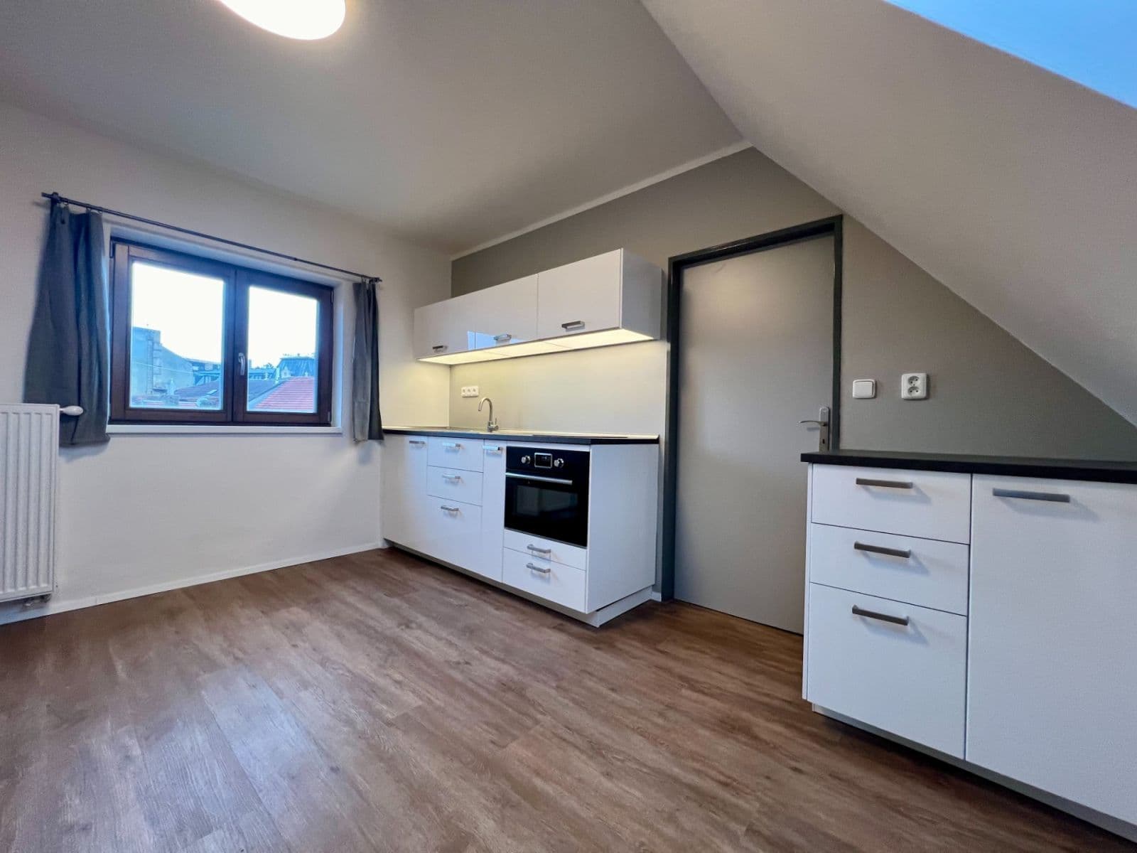 Pronájem bytu 2+kk 45 m², F. X. Procházky, Brandýs nad Labem-Stará Boleslav, Středočeský kraj Pronájem bytu 2+kk 45 m², F. X. Procházky, Brandýs nad Labem-Stará Boleslav, Středočeský kraj