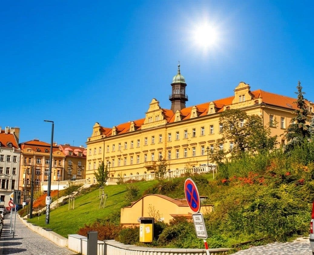 Pronájem bytu 2+kk 55 m², Žitomírská, Praha, Praha Pronájem bytu 2+kk 55 m², Žitomírská, Praha, Praha