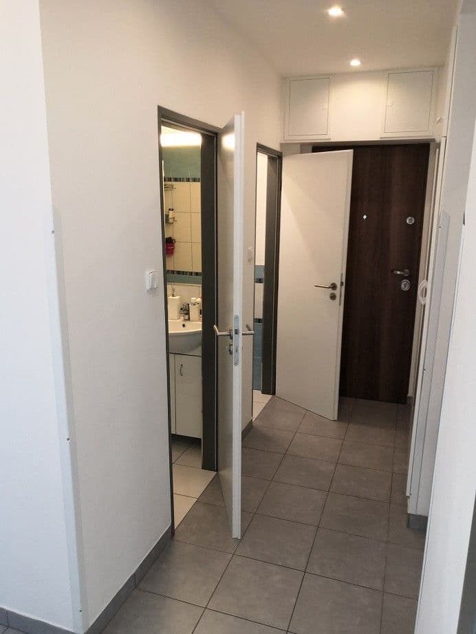 Prodej bytu 2+1 53 m², Pod Lipami, Praha, Praha Prodej bytu 2+1 53 m², Pod Lipami, Praha, Praha
