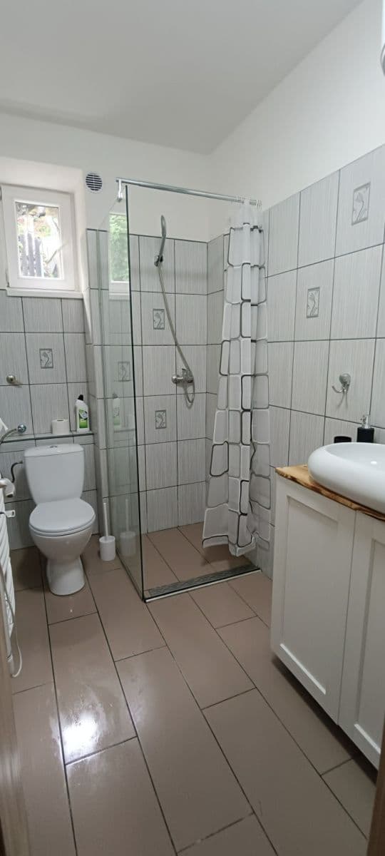 Pronájem bytu 2+1 37 m², K Lanovce, Jáchymov, Karlovarský kraj Pronájem bytu 2+1 37 m², K Lanovce, Jáchymov, Karlovarský kraj