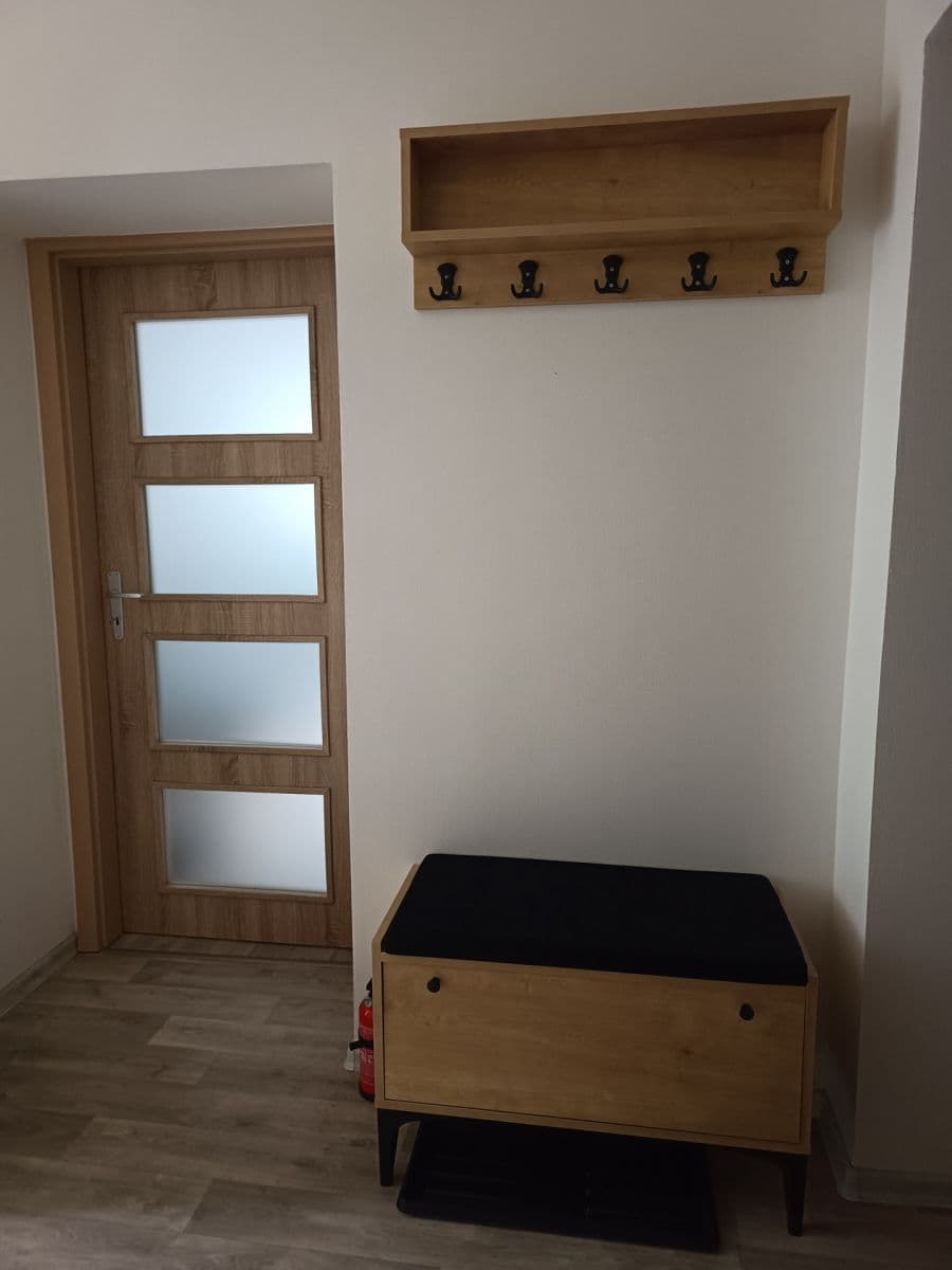Pronájem bytu 2+1 37 m², K Lanovce, Jáchymov, Karlovarský kraj Pronájem bytu 2+1 37 m², K Lanovce, Jáchymov, Karlovarský kraj