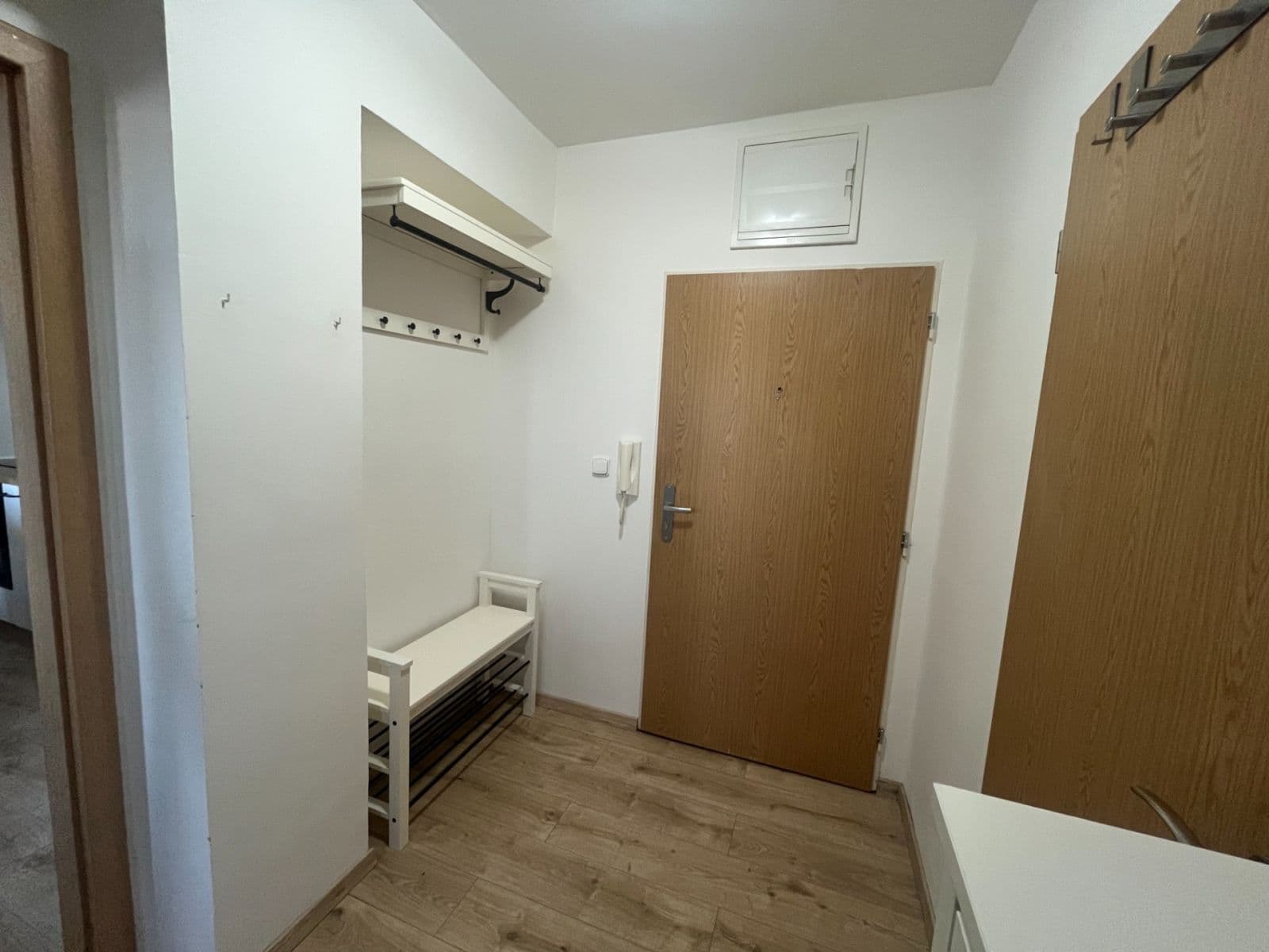 Pronájem bytu 2+kk 44 m², Sokolovská, Čelákovice, Středočeský kraj Pronájem bytu 2+kk 44 m², Sokolovská, Čelákovice, Středočeský kraj