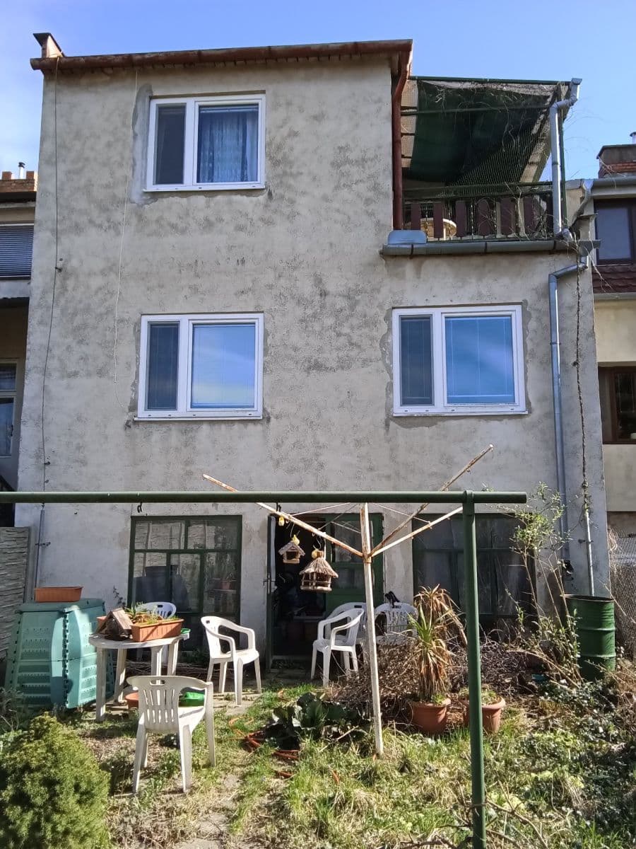 Prodej domu 210 m², pozemek 112 m², Šilingrova, Břeclav, Jihomoravský kraj Prodej domu 210 m², pozemek 112 m², Šilingrova, Břeclav, Jihomoravský kraj