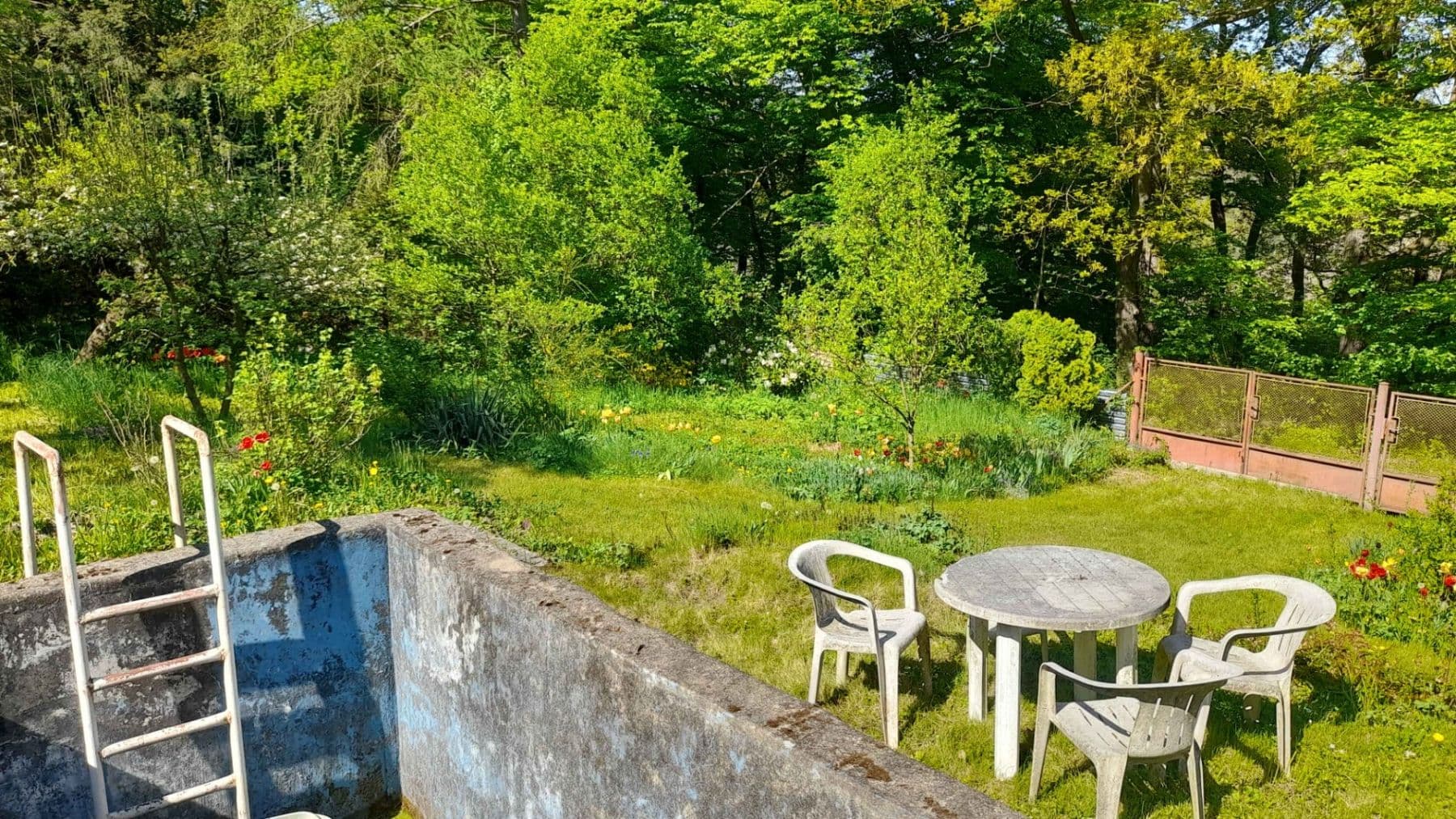 Prodej pozemku 570 m², Trnová, Středočeský kraj Prodej pozemku 570 m², Trnová, Středočeský kraj