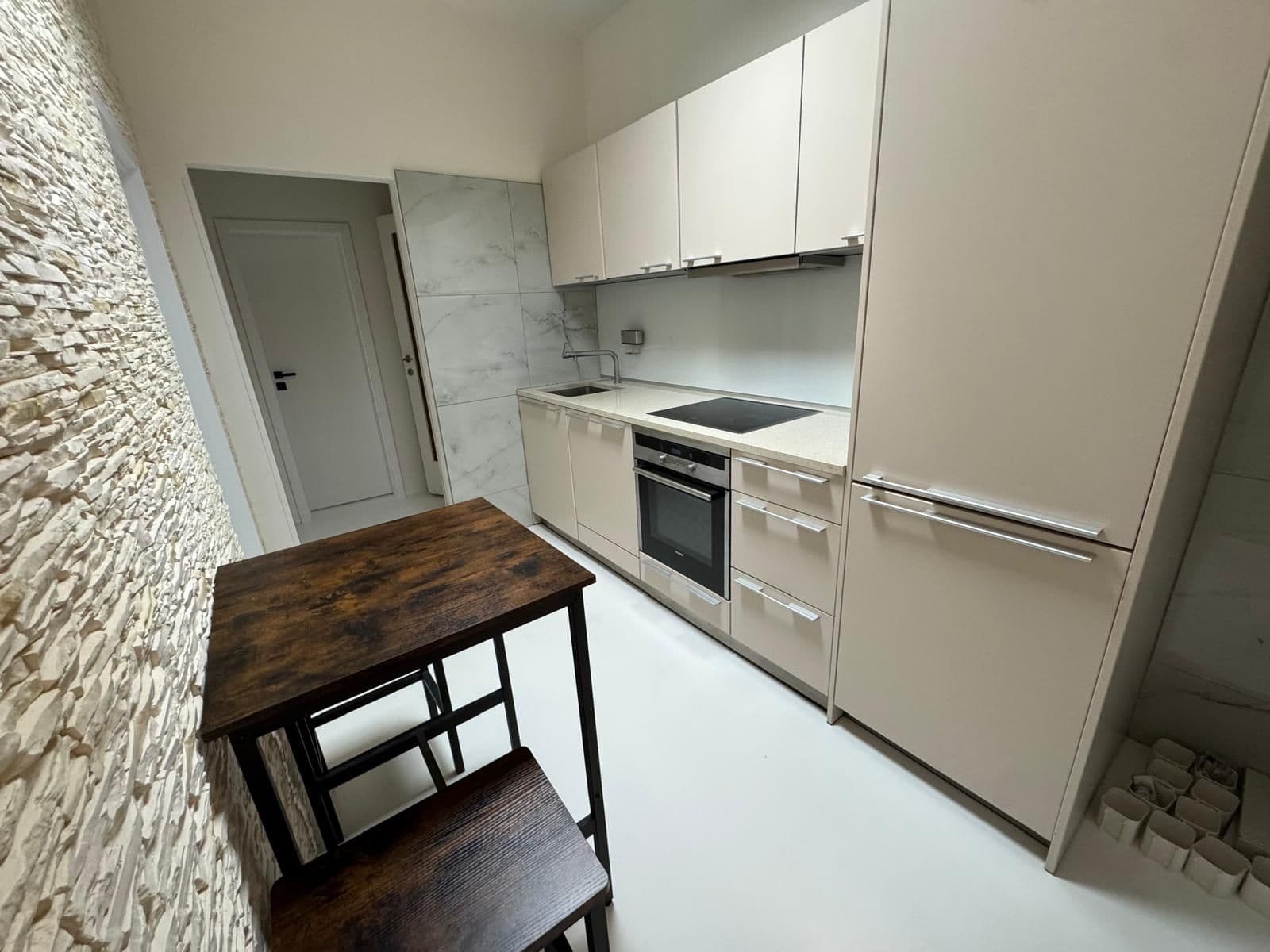 Pronájem bytu 3+1 15 m², Krakovská, Praha, Praha Pronájem bytu 3+1 15 m², Krakovská, Praha, Praha