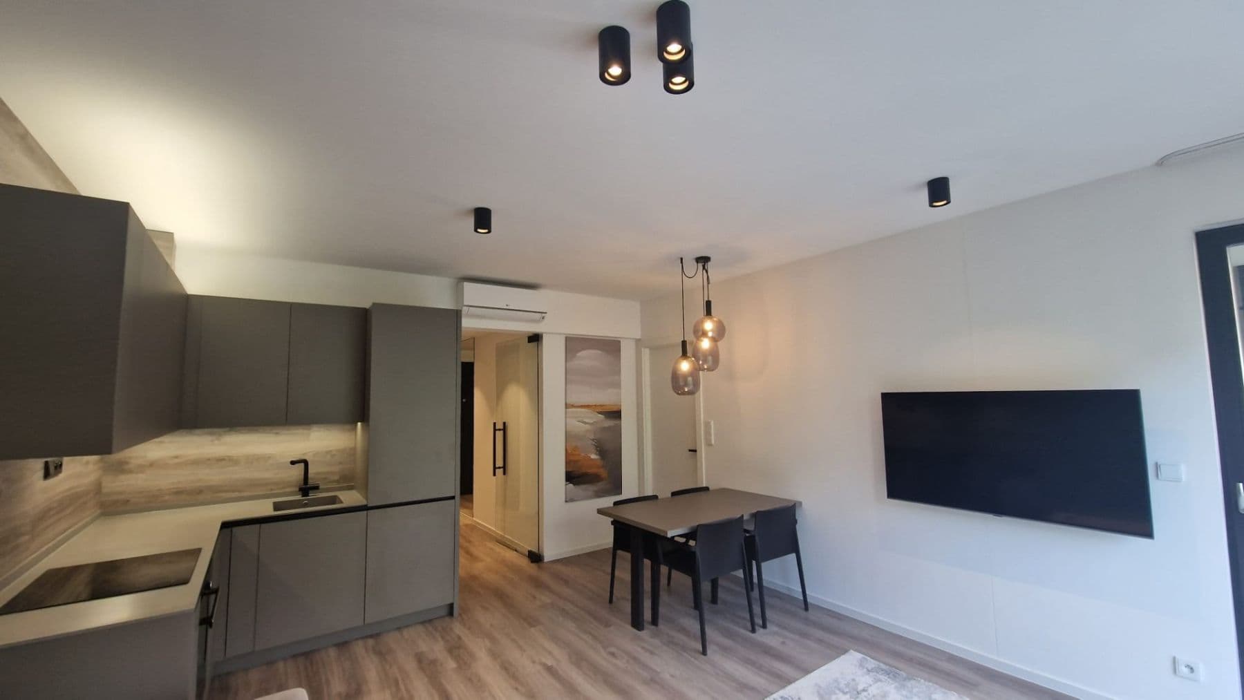 Pronájem bytu 2+kk 50 m², Staropramenná, Praha, Praha Pronájem bytu 2+kk 50 m², Staropramenná, Praha, Praha