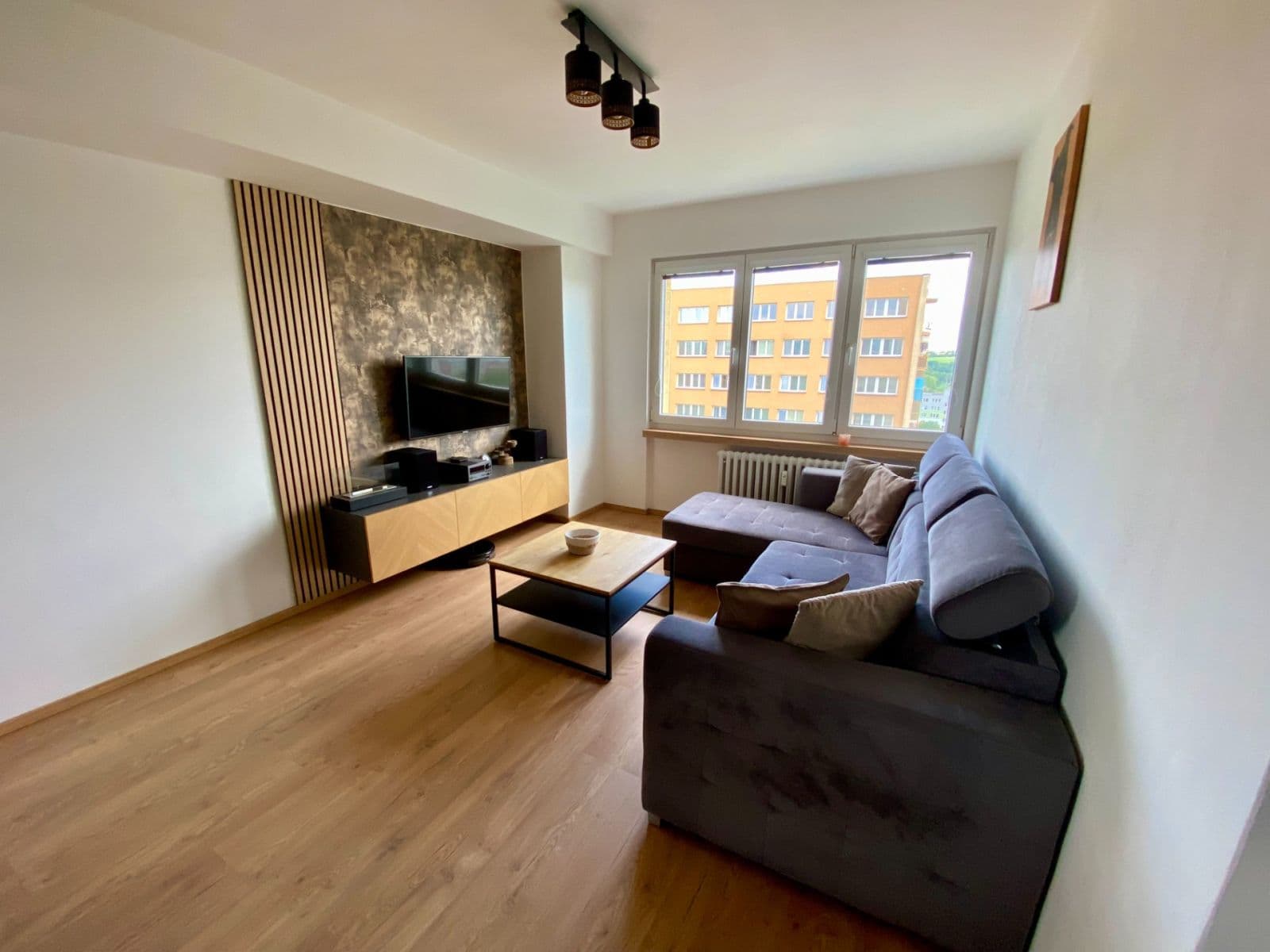 Prodej bytu 2+kk 43 m², Průběžná, Ostrava, Moravskoslezský kraj Prodej bytu 2+kk 43 m², Průběžná, Ostrava, Moravskoslezský kraj