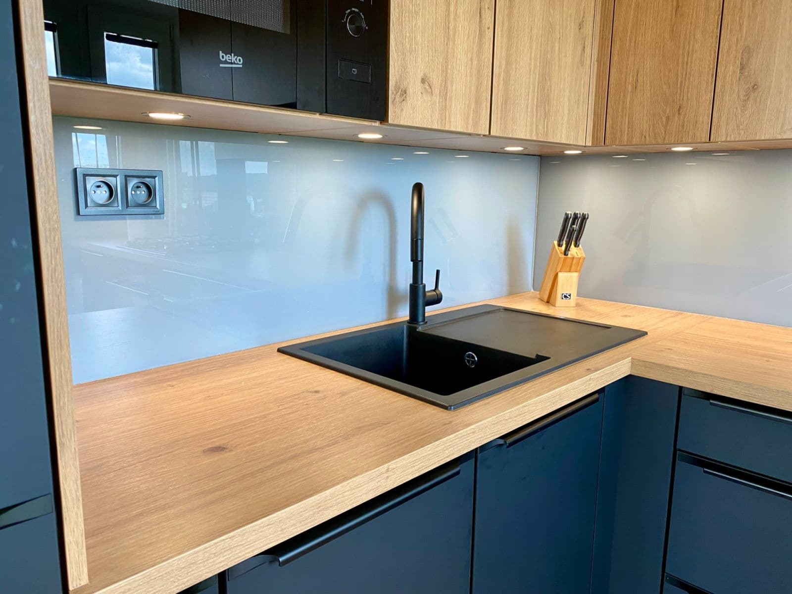 Prodej bytu 2+kk 43 m², Průběžná, Ostrava, Moravskoslezský kraj Prodej bytu 2+kk 43 m², Průběžná, Ostrava, Moravskoslezský kraj
