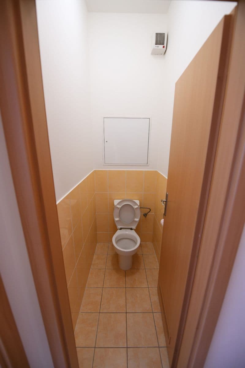 Pronájem bytu 2+kk 53 m², Pod Haltýřem, Praha, Praha Pronájem bytu 2+kk 53 m², Pod Haltýřem, Praha, Praha