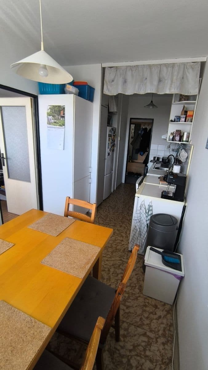 Pronájem bytu 3+1 71 m², Rezlerova, Praha, Praha Pronájem bytu 3+1 71 m², Rezlerova, Praha, Praha