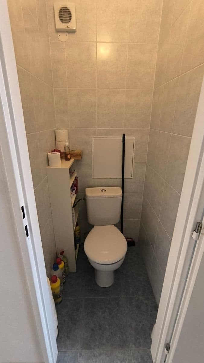 Pronájem bytu 3+1 71 m², Rezlerova, Praha, Praha Pronájem bytu 3+1 71 m², Rezlerova, Praha, Praha