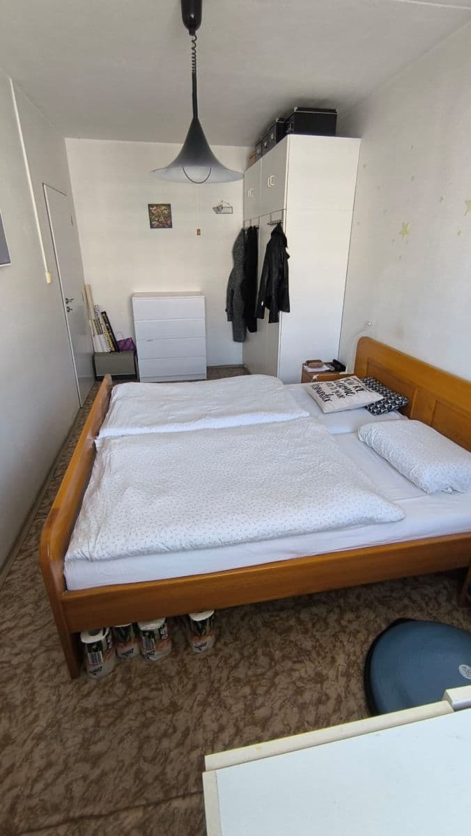 Pronájem bytu 3+1 71 m², Rezlerova, Praha, Praha Pronájem bytu 3+1 71 m², Rezlerova, Praha, Praha