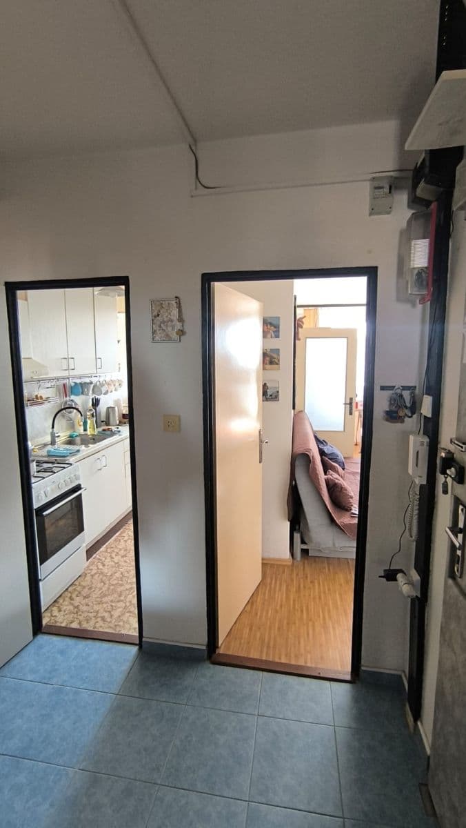 Pronájem bytu 3+1 71 m², Rezlerova, Praha, Praha Pronájem bytu 3+1 71 m², Rezlerova, Praha, Praha