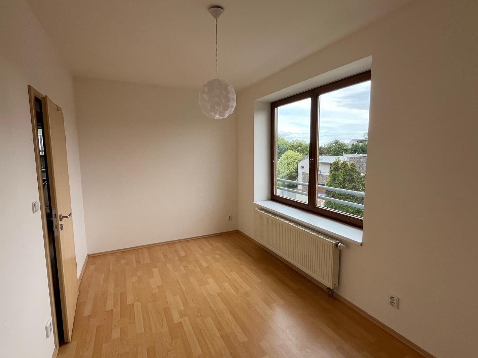 Pronájem bytu 2+kk 50 m², U Jízdárny, Praha, Praha Pronájem bytu 2+kk 50 m², U Jízdárny, Praha, Praha