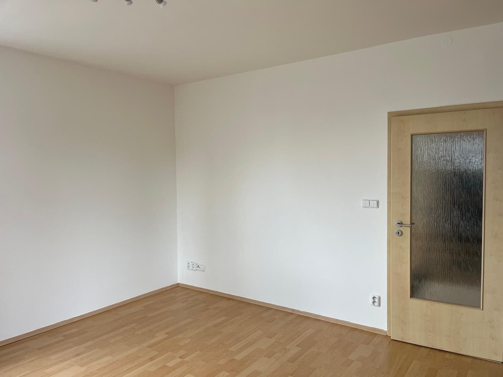 Pronájem bytu 2+kk 50 m², U Jízdárny, Praha, Praha Pronájem bytu 2+kk 50 m², U Jízdárny, Praha, Praha