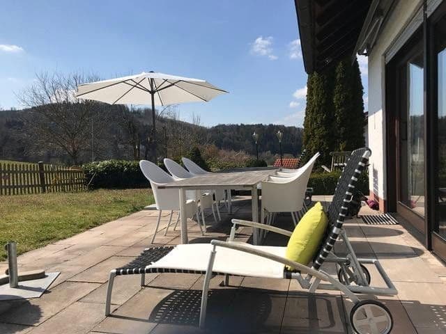Prodej domu 280 m², pozemek 1.700 m², Abtsgmünd, Bádensko-Württembersko Prodej domu 280 m², pozemek 1.700 m², Abtsgmünd, Bádensko-Württembersko