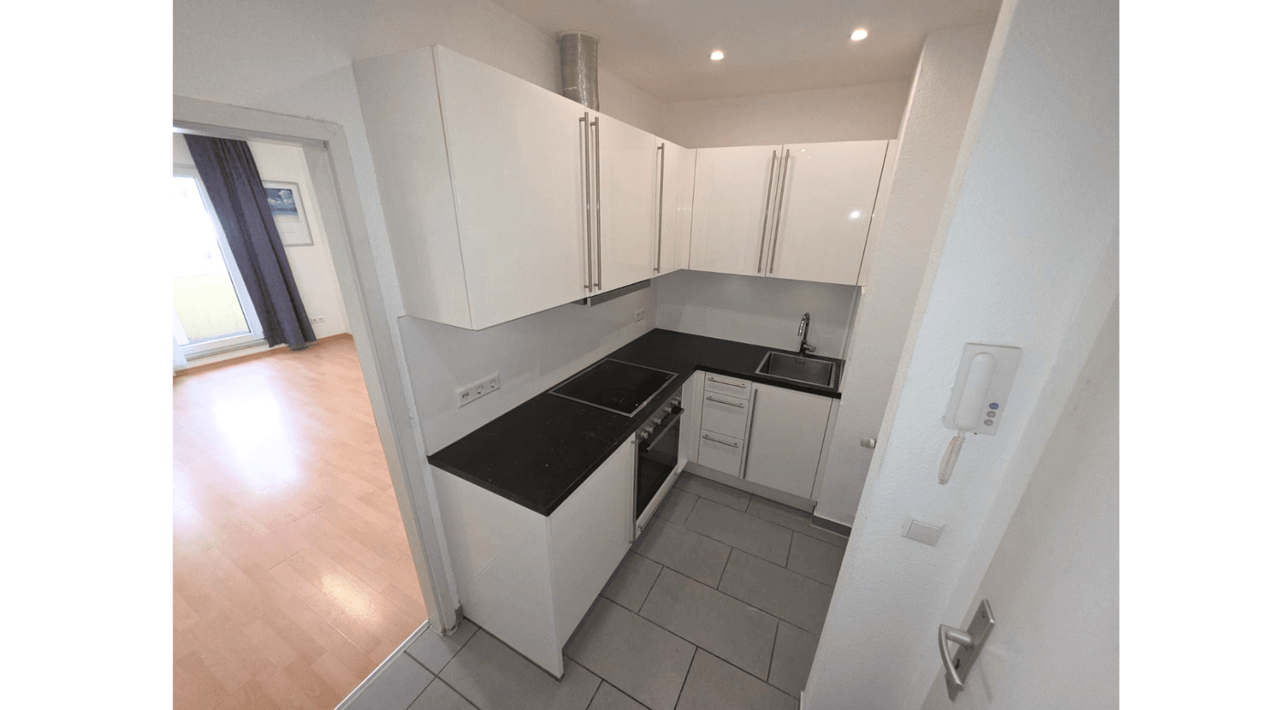 Prodej bytu 2+1 44 m², Lessingstr. 64, Karlsruhe, Bádensko-Württembersko Prodej bytu 2+1 44 m², Lessingstr. 64, Karlsruhe, Bádensko-Württembersko