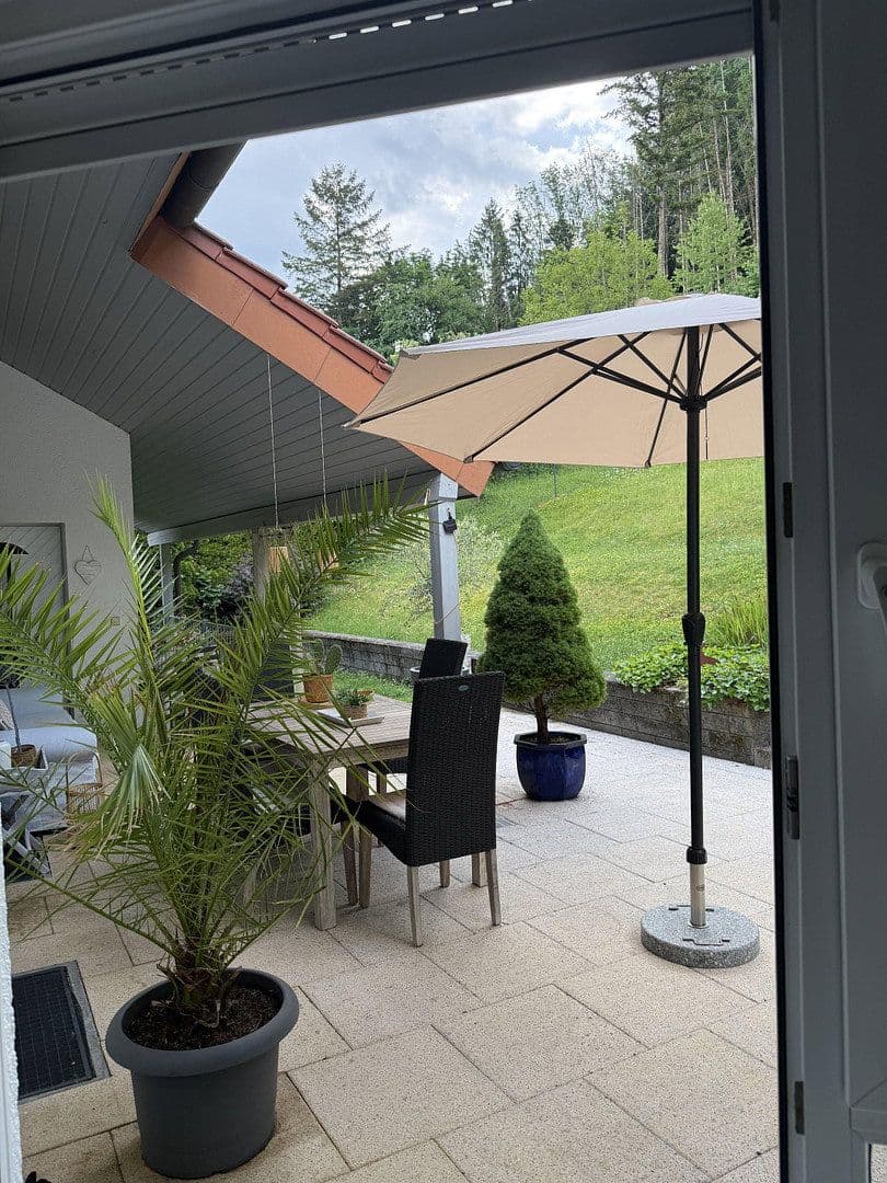 Prodej domu 300 m², pozemek 1.200 m², Ingelfingen, Bádensko-Württembersko Prodej domu 300 m², pozemek 1.200 m², Ingelfingen, Bádensko-Württembersko