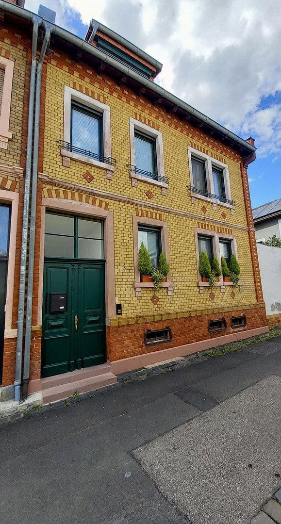 Prodej domu 157 m², pozemek 142 m², Mühlheim am Main, Hessen Prodej domu 157 m², pozemek 142 m², Mühlheim am Main, Hessen