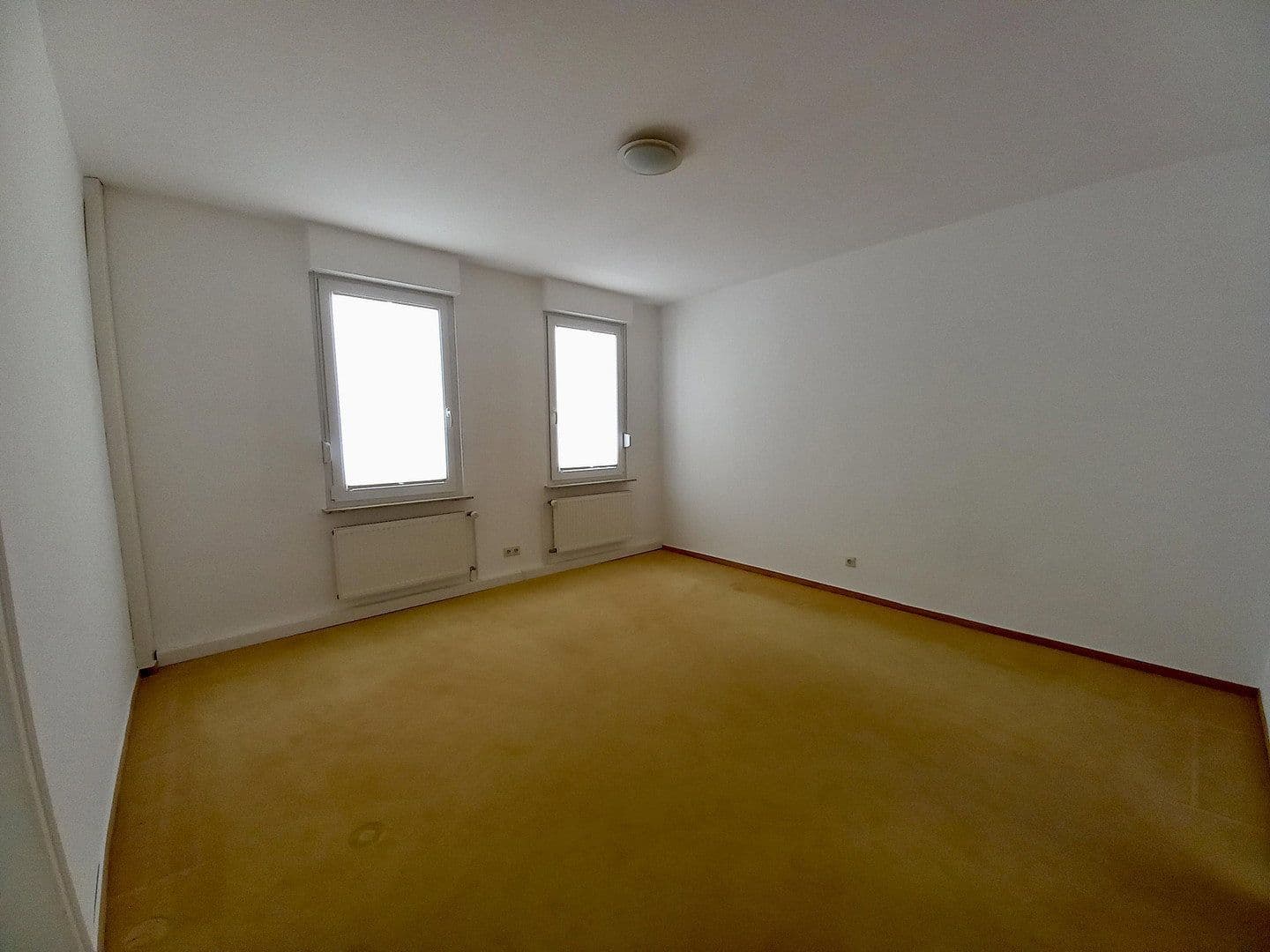 Prodej domu 157 m², pozemek 142 m², Mühlheim am Main, Hessen Prodej domu 157 m², pozemek 142 m², Mühlheim am Main, Hessen
