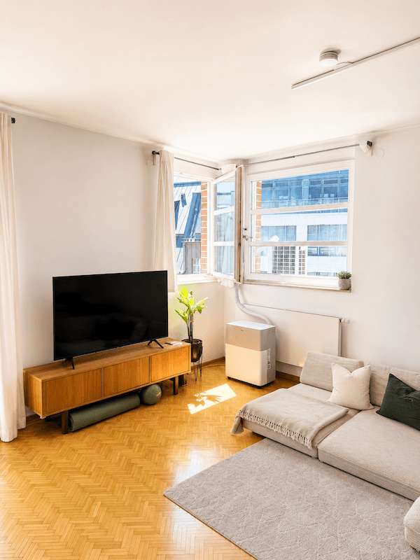Prodej bytu 3+1 92 m², Berlin, Berlín Prodej bytu 3+1 92 m², Berlin, Berlín