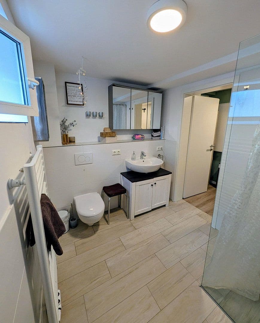 Prodej domu 117 m², pozemek 300 m², Bruchköbel, Hessen Prodej domu 117 m², pozemek 300 m², Bruchköbel, Hessen