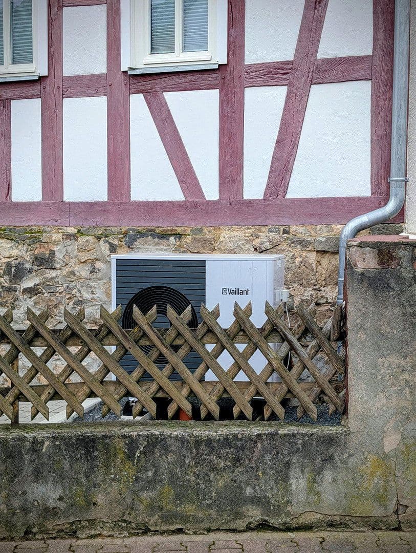 Prodej domu 117 m², pozemek 300 m², Bruchköbel, Hessen Prodej domu 117 m², pozemek 300 m², Bruchköbel, Hessen