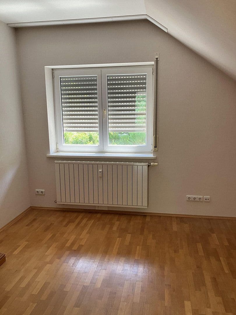 Pronájem bytu 4+1 218 m², Birstein, Hessen Pronájem bytu 4+1 218 m², Birstein, Hessen