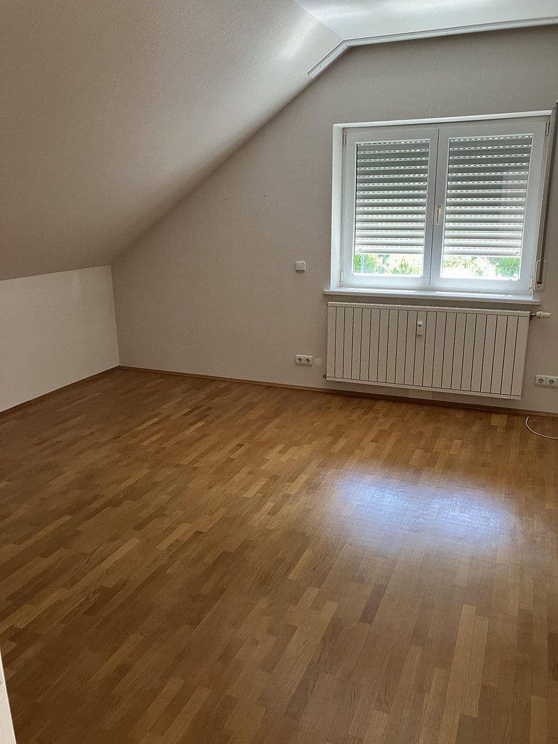 Pronájem bytu 4+1 218 m², Birstein, Hessen Pronájem bytu 4+1 218 m², Birstein, Hessen