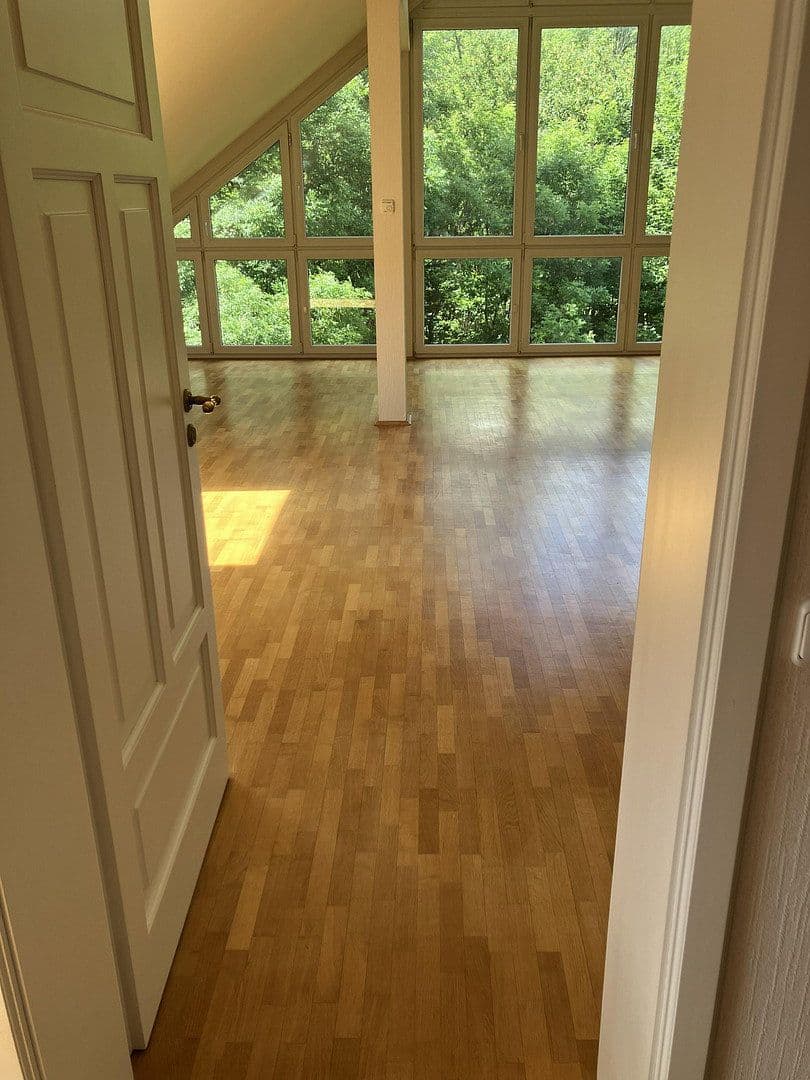 Pronájem bytu 4+1 218 m², Birstein, Hessen Pronájem bytu 4+1 218 m², Birstein, Hessen