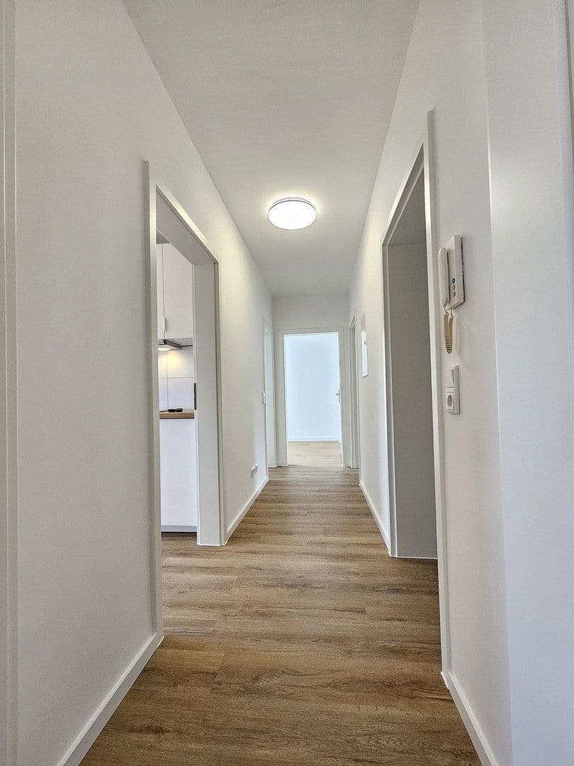 Pronájem bytu 4+1 75 m², Ernestinenstr. 17, Essen, Severní Porýní-Vestfálsko Pronájem bytu 4+1 75 m², Ernestinenstr. 17, Essen, Severní Porýní-Vestfálsko