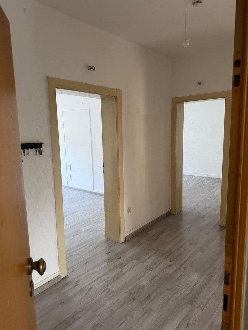 Pronájem bytu 2+1 74 m², Geibelstr. 15, Karlsruhe, Bádensko-Württembersko Pronájem bytu 2+1 74 m², Geibelstr. 15, Karlsruhe, Bádensko-Württembersko