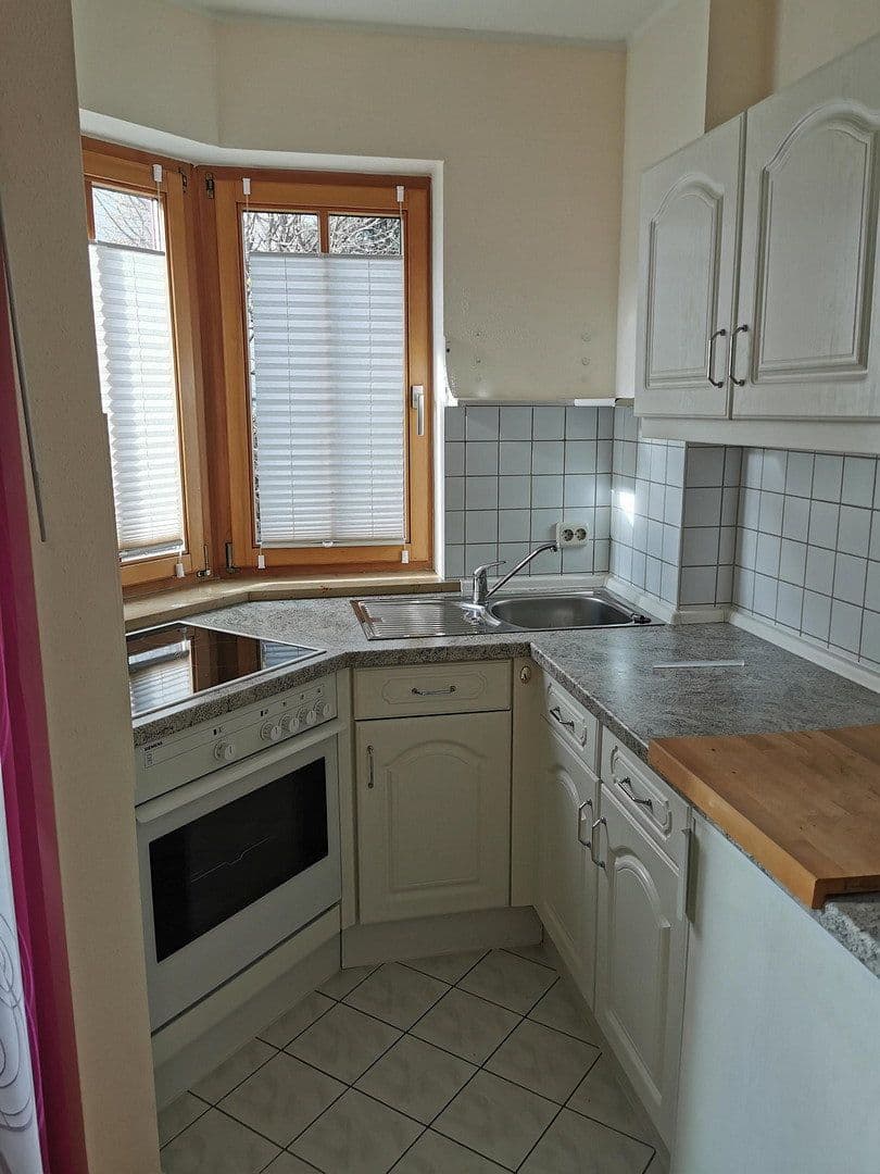 Pronájem bytu 2+1 55 m², Bannewitz, Sasko Pronájem bytu 2+1 55 m², Bannewitz, Sasko
