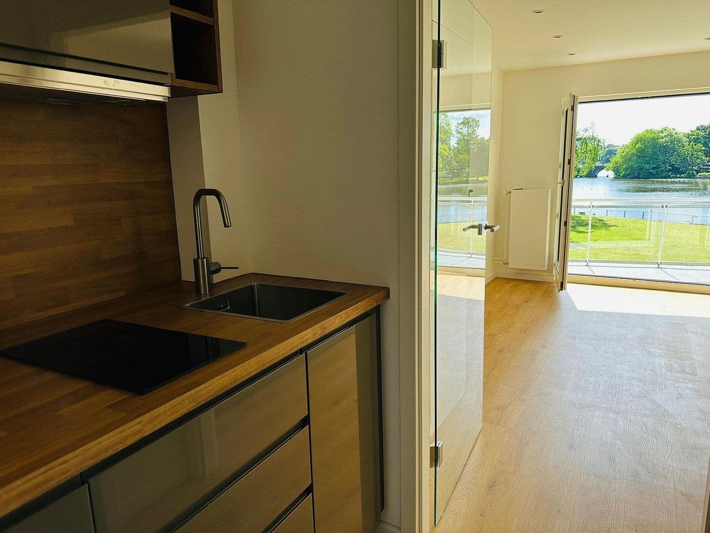Pronájem bytu 1+1 22 m², Hamburg, Hamburg Pronájem bytu 1+1 22 m², Hamburg, Hamburg