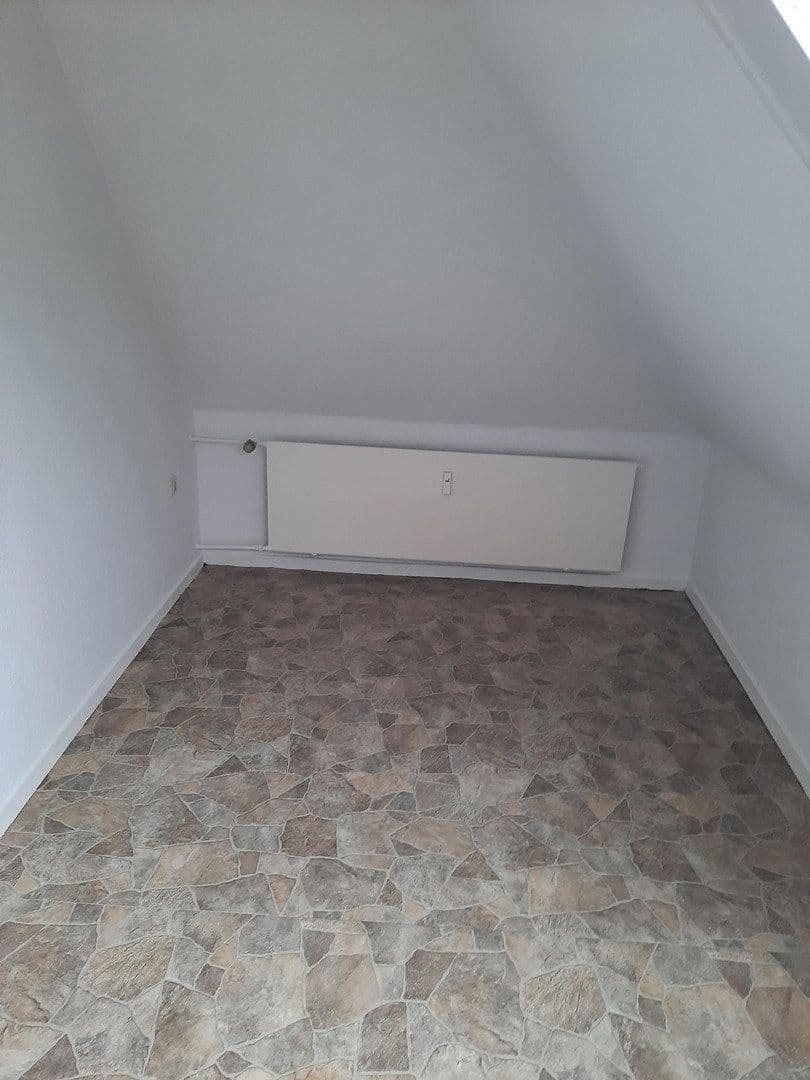 Pronájem bytu 3+kk 68 m², Rathausplatz 28, Hattingen, Severní Porýní-Vestfálsko Pronájem bytu 3+kk 68 m², Rathausplatz 28, Hattingen, Severní Porýní-Vestfálsko