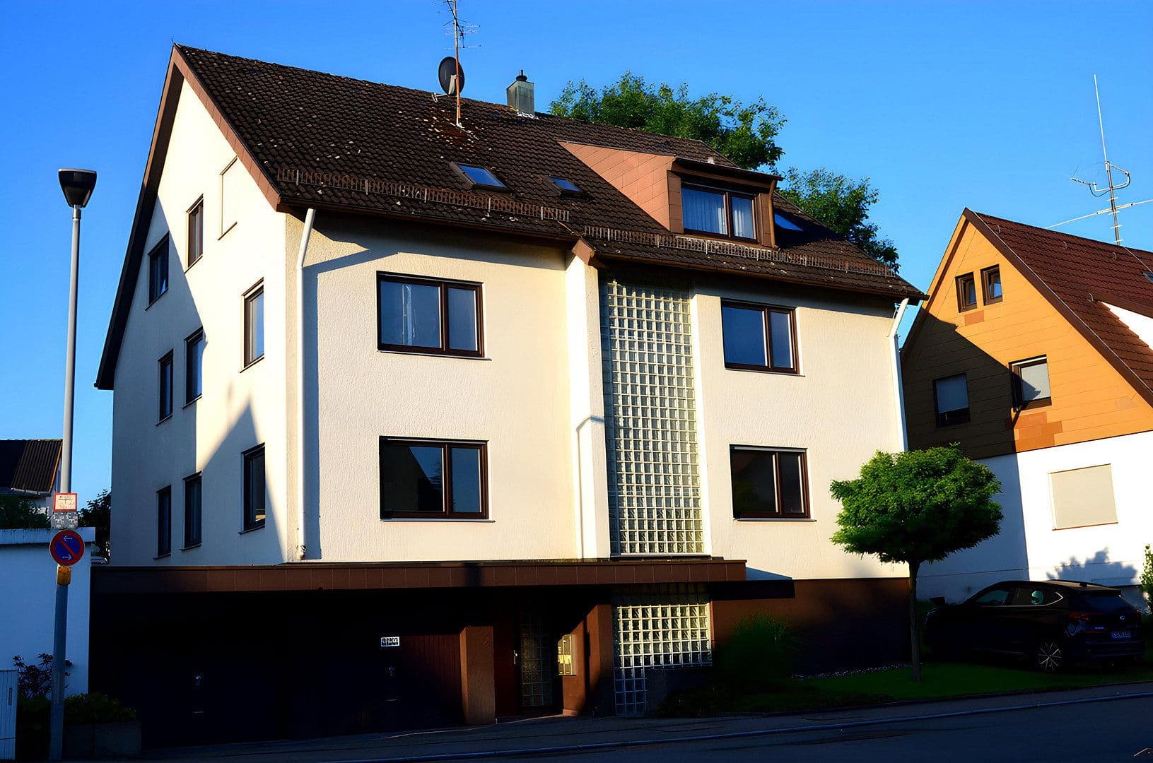 Pronájem bytu 5+1 126 m², Schulstraße 33, Leinfelden-Echterdingen, Bádensko-Württembersko Pronájem bytu 5+1 126 m², Schulstraße 33, Leinfelden-Echterdingen, Bádensko-Württembersko